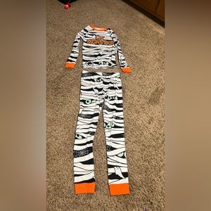 Kids Halloween Pajama Set Size 12